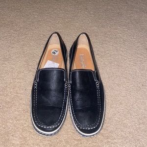 Dress up men’s shoes